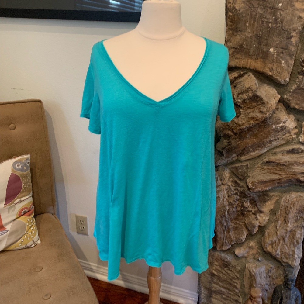 Torrid turquoise vneck t-shirt
